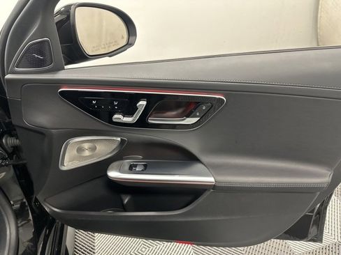 Used 2025 Mercedes-Benz C 300 4MATIC Sedan image 30