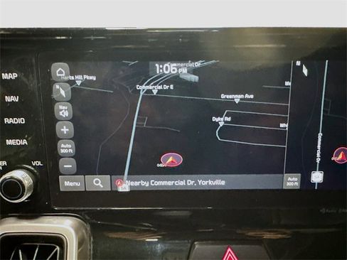 Used 2023 Kia Sorento X-Line EX image 21