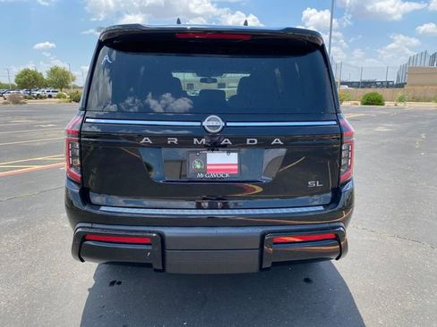 New 2025 Nissan Armada SL image 5