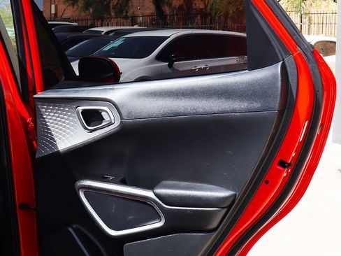 Used 2022 Kia Soul LX w/ Technology Package FWD image 26