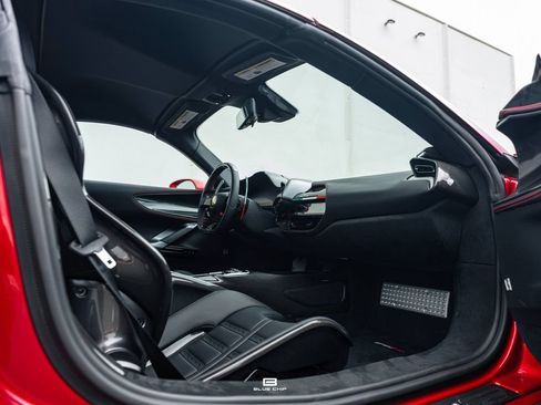 Used 2025 Ferrari SF90 Spider AWD/4WD image 27