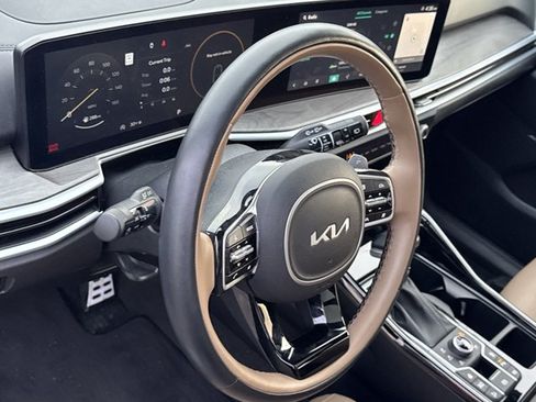 New 2025 Kia Sorento SX Prestige w/ Olive Brown Leather Package AWD/4WD image 39