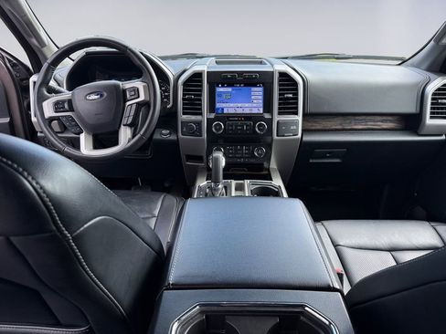 Used 2019 Ford F150 Lariat image 12