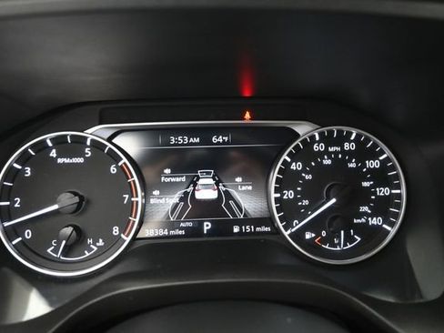 Used 2024 Nissan Rogue SV AWD/4WD image 16