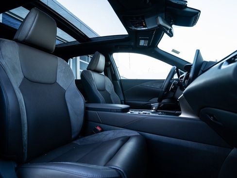 Used 2024 Lexus RX 350 image 13