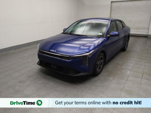 Used 2025 Kia K4 FWD image 1