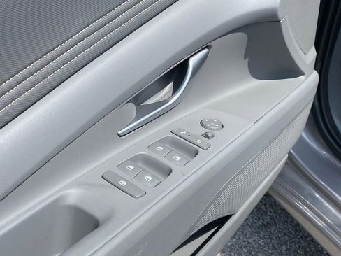New 2026 Hyundai Elantra Sport FWD image 7