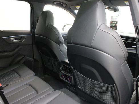 New 2026 Audi SQ7 Premium Plus AWD/4WD image 21