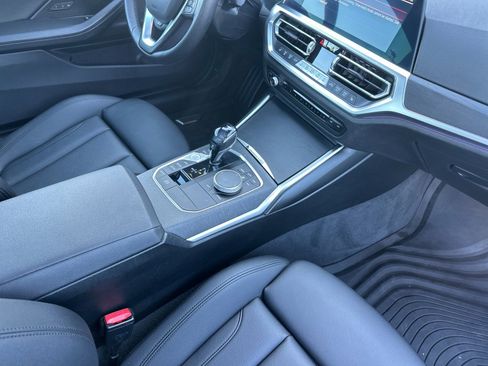 Used 2021 BMW 430i Coupe w/ Convenience Package image 15