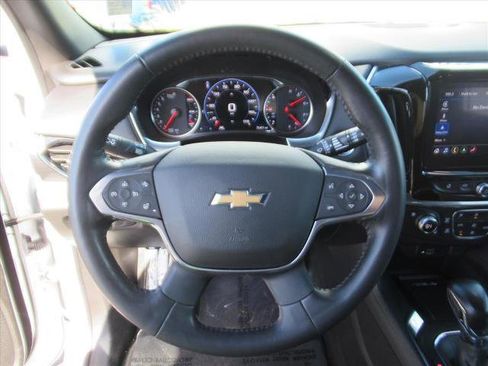 Used 2022 Chevrolet Traverse High Country image 15