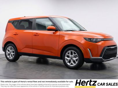 Used 2025 Kia Soul LX w/ LX Technology Package