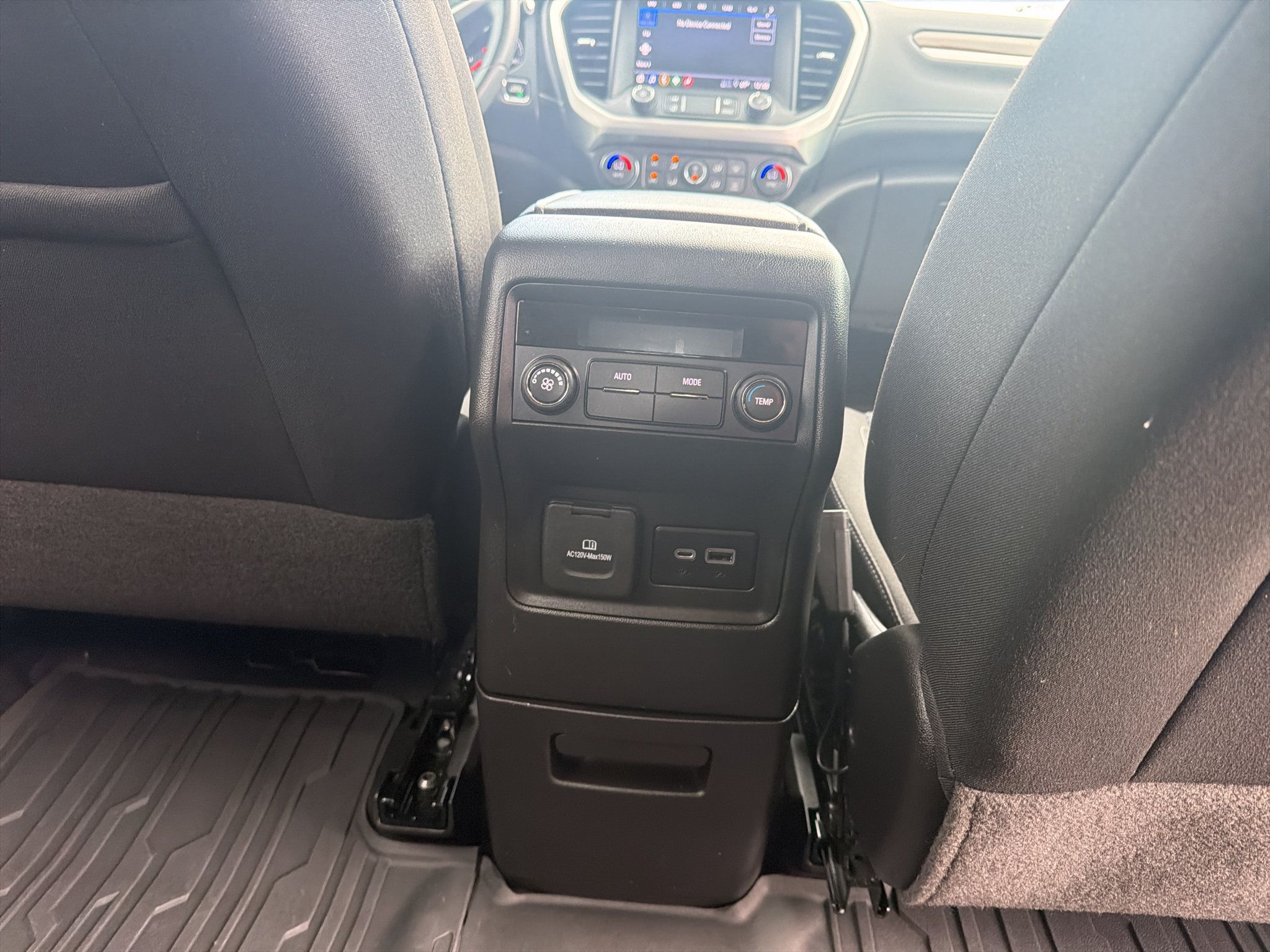 Used 2023 GMC Acadia SLE w/ Driver Convenience Package FWD image 24