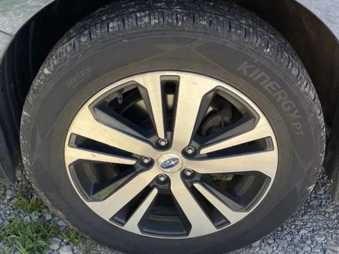 Used 2019 Subaru Outback 2.5i Limited w/ Popular Package #2 AWD/4WD image 14