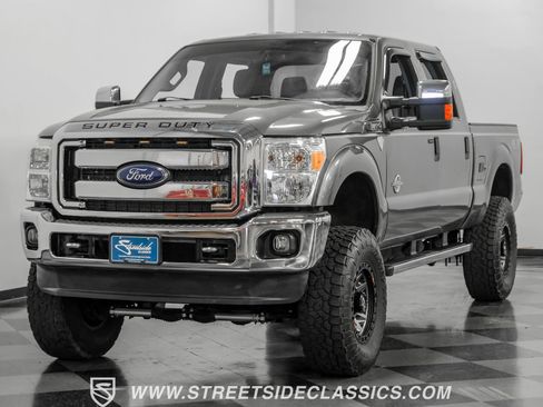 Used 2011 Ford F250 XLT w/ XLT Appearance Pkg image 5