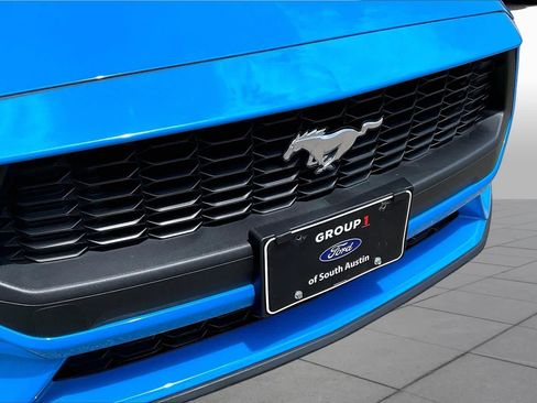 Used 2025 Ford Mustang Coupe RWD image 50