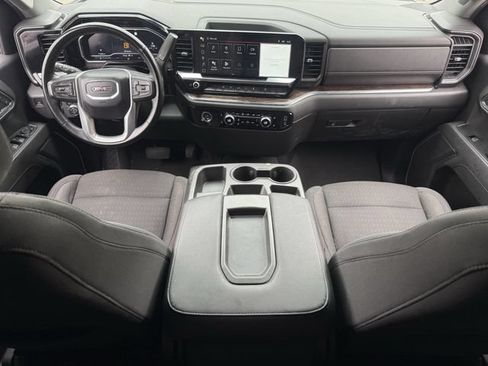 Used 2023 GMC Sierra 1500 Elevation w/ X31 Off-Road Package AWD/4WD image 10