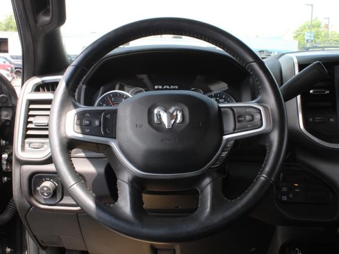 Used 2023 RAM 2500 Big Horn w/ Level 1 Equipment Group AWD/4WD image 8