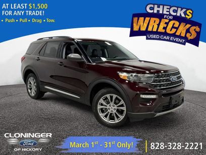 Certified 2022 Ford Explorer XLT w/ Equipment Group 202A