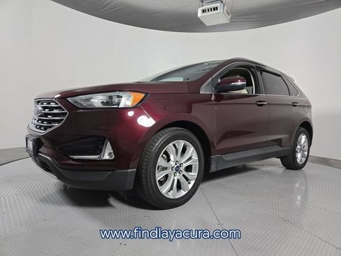 Used 2020 Ford Edge Titanium w/ Class II Trailer Tow Package image 2