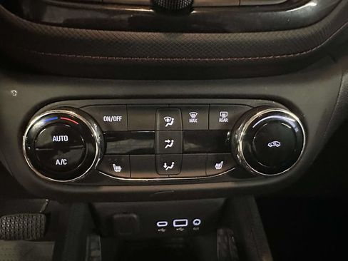 Used 2023 Chevrolet TrailBlazer RS w/ Sun and Liftgate Package AWD/4WD image 26