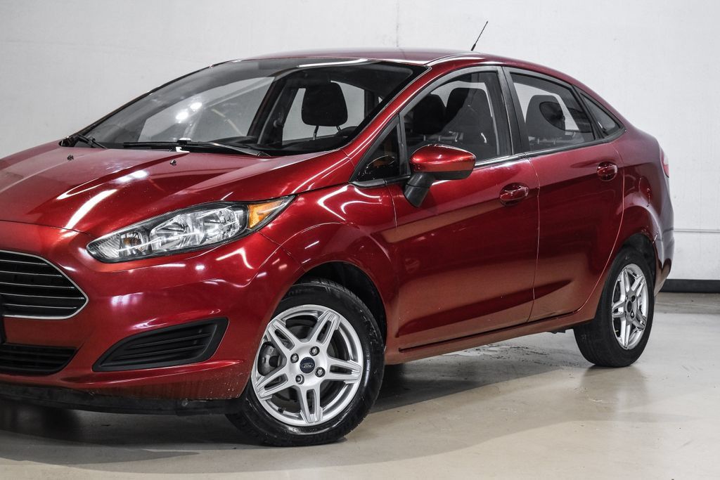 Used 2017 Ford Fiesta SE FWD image 6