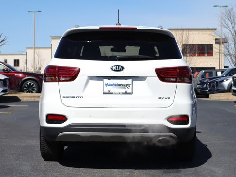 Used 2020 Kia Sorento EX FWD image 39