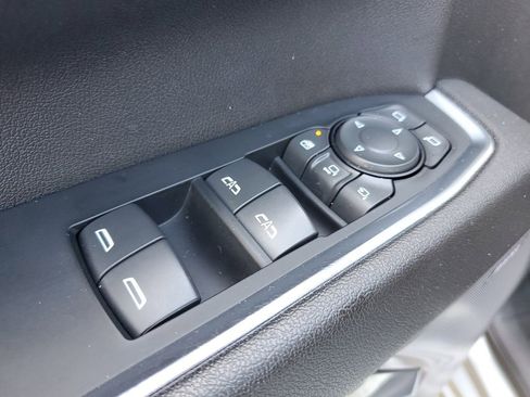 Used 2024 Chevrolet Silverado 3500 High Country w/ Technology Package image 27