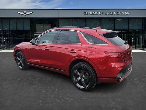 Used 2025 Genesis GV70 3.5T Sport w/ Sport Advanced Package image 5