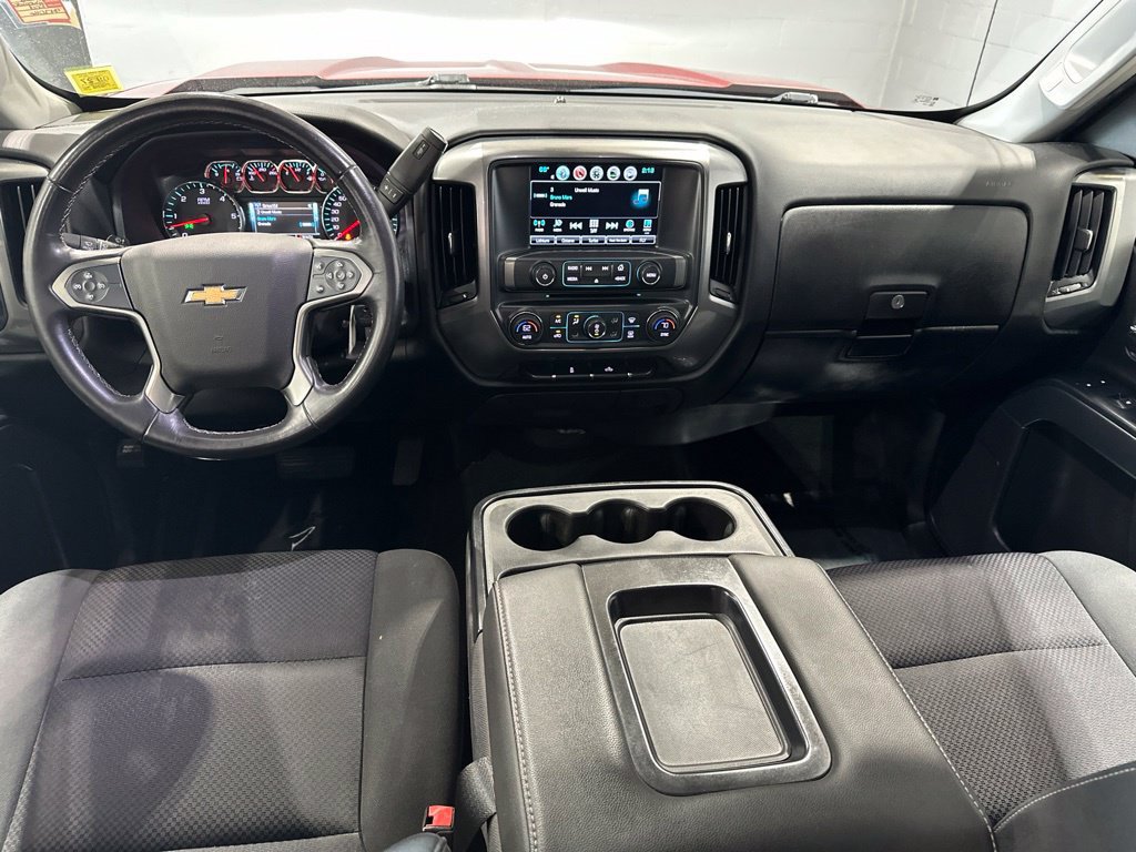 Used 2018 Chevrolet Silverado 1500 LT w/ All Star Edition AWD/4WD image 9