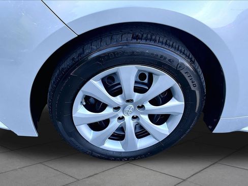 Certified 2023 Toyota Corolla LE FWD image 11