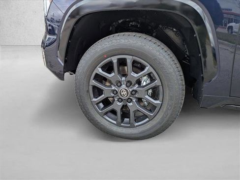 New 2026 Toyota Tundra Platinum image 9