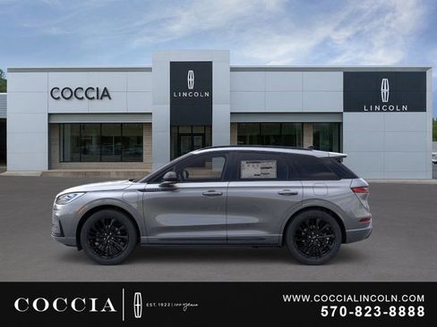 New 2026 Lincoln Corsair Grand Touring w/ Jet Appearance Package AWD/4WD image 3