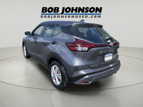 Used 2023 Nissan Kicks S FWD image 5