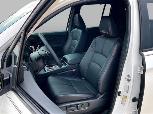 Used 2024 Honda Ridgeline TrailSport image 8