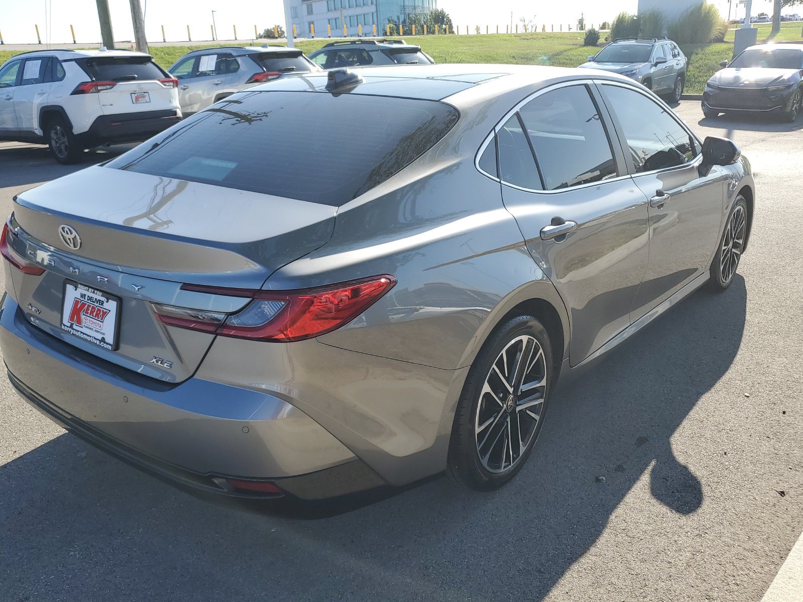 Certified 2025 Toyota Camry XLE w/ Premium Plus Package FWD image 4