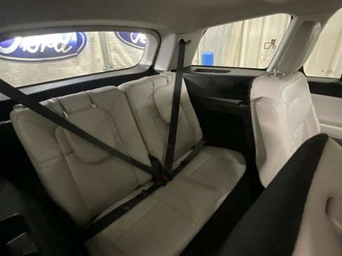 Used 2025 Lincoln Aviator 2WD w/ Jet Appearance Package image 13