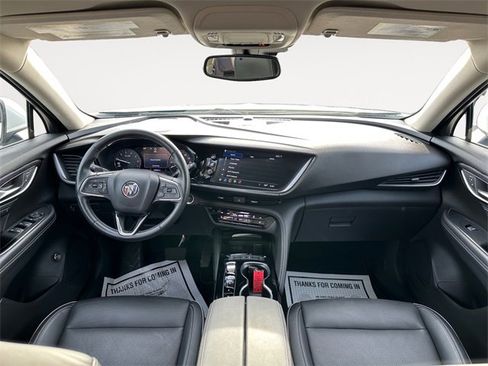 Used 2023 Buick Envision Essence image 10