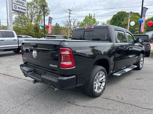 Used 2023 RAM 1500 Laramie AWD/4WD image 3