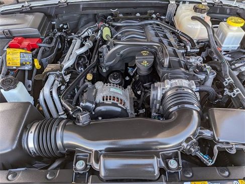 Certified 2022 Jeep Gladiator Sport image 28