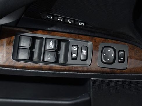 Used 2011 Lexus IS 350C w/ Luxury Pkg RWD image 44