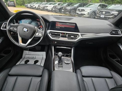 Used 2020 BMW 330i xDrive Sedan w/ Convenience Package AWD/4WD image 17