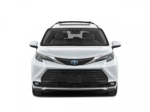 New 2026 Toyota Sienna XLE FWD image 4
