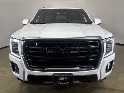 Used 2024 GMC Yukon AT4 image 13