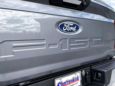 Used 2024 Ford F150 XLT w/ Mobile Office Package image 25