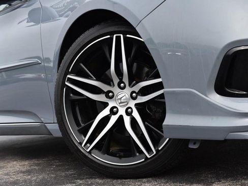 Certified 2022 Honda Accord Touring image 3