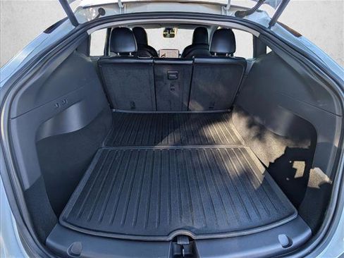Used 2020 Tesla Model Y Performance image 7