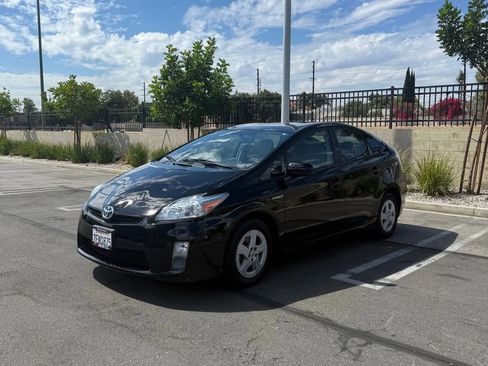 Used 2010 Toyota Prius Two image 3