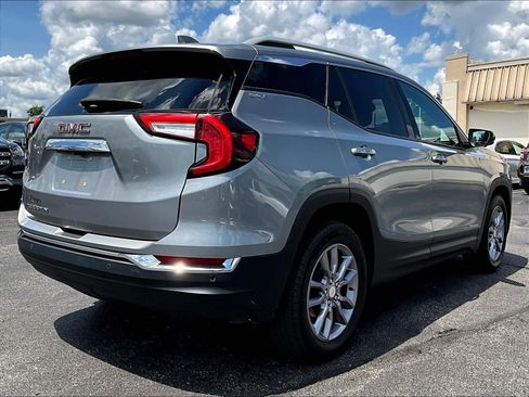 Used 2023 GMC Terrain SLT w/ LPO, Floor Liner Package FWD image 6
