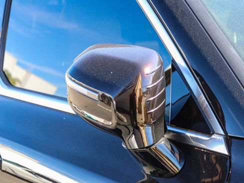 Used 2022 Kia Telluride SX w/ Towing Package image 7