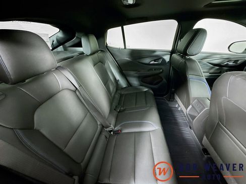 Used 2025 Buick Envista Sport Touring w/ Convenience I Package FWD image 35